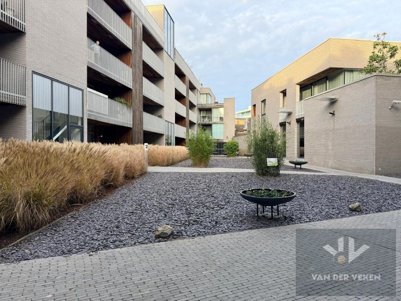 Ruim 2 slaapkamer appartement in hartje Hasselt! foto {{pictureIndex}}