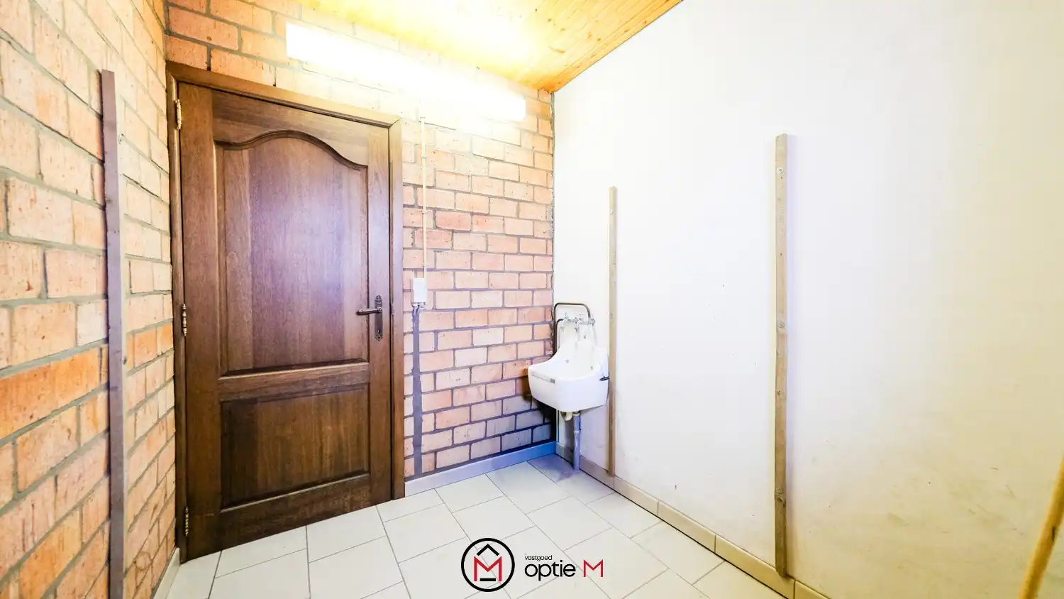 Winkelruimte/kantoor te koop in centrum Meerhout foto 6