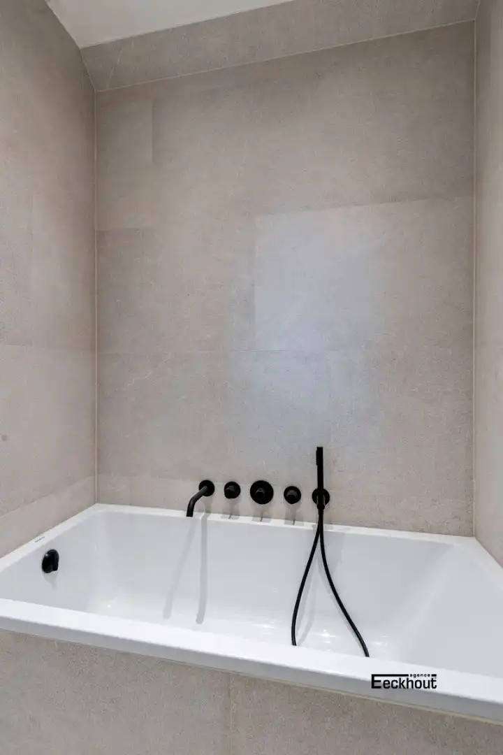 Unieke luxueuze penthouse met fenomenaal terras in het centrum van Oostende! foto 13