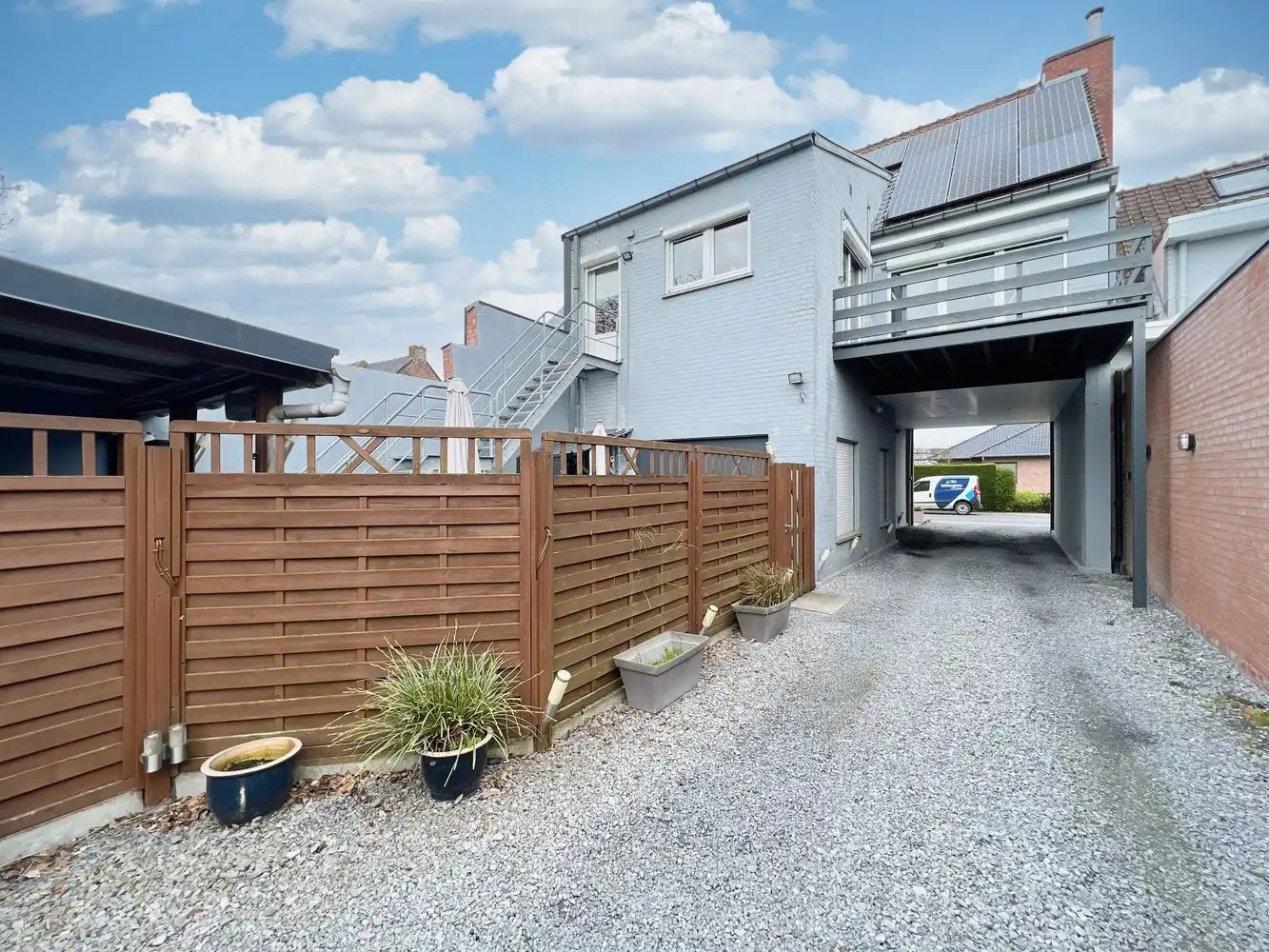 Instapklare woning met grote garage +polyvalente ruimte foto 17