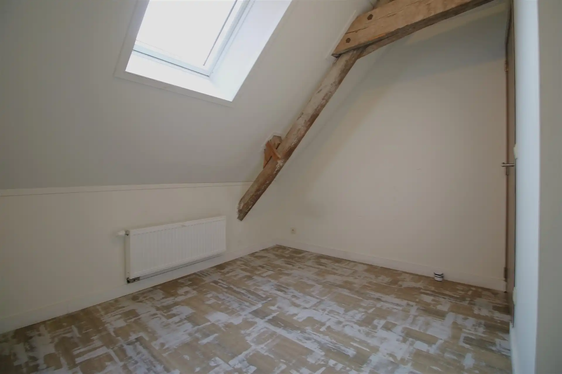 Vernieuwde rijwoning met tuin i.h. centrum foto 20