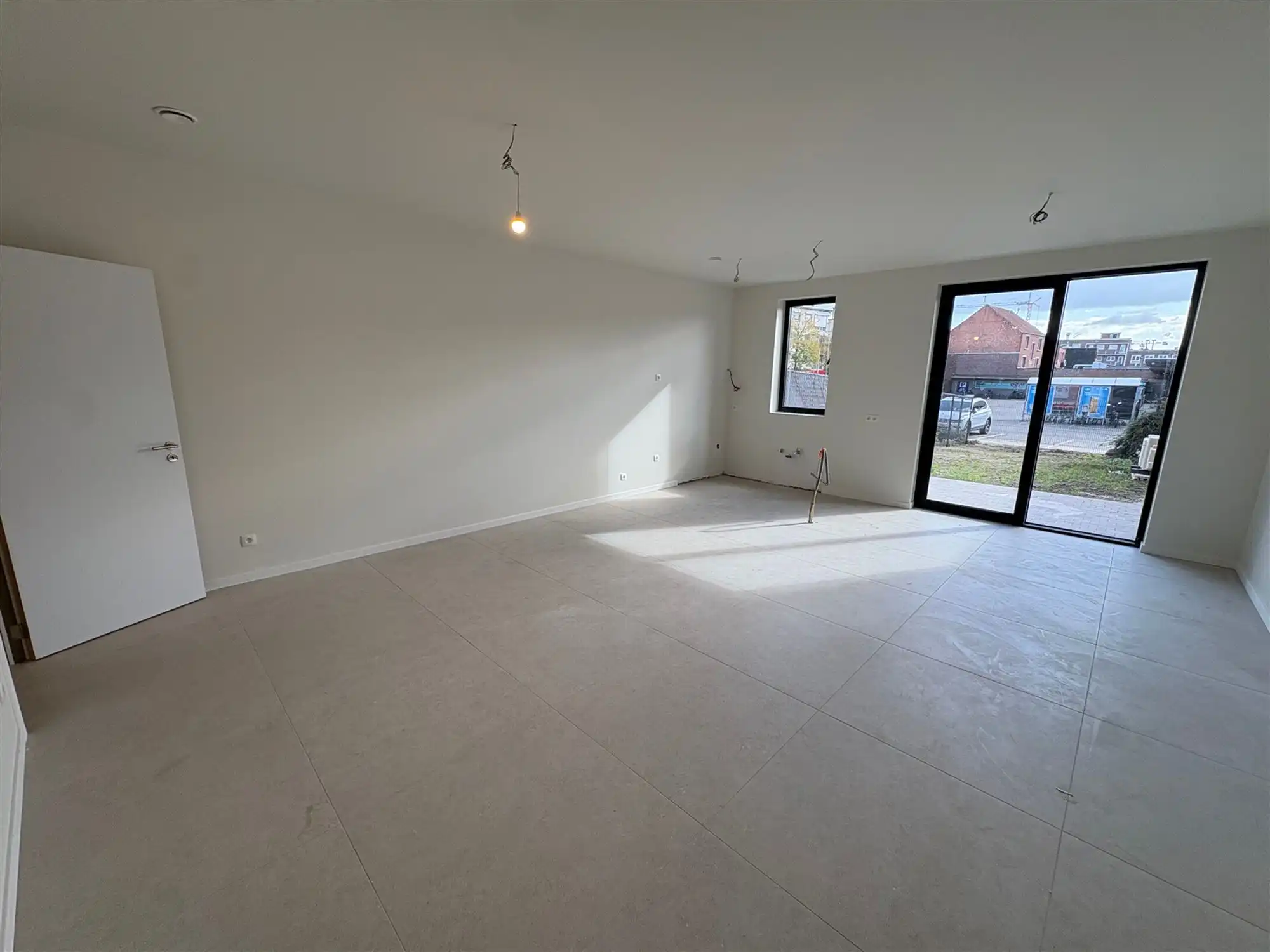 Ruim appartement met 1 slaapkamer en grote zuidtuin. foto 3