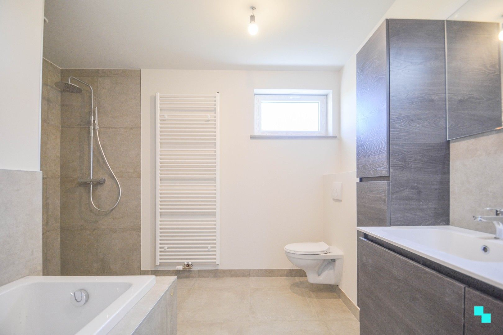 Aangename vrijstaande woning met drie slaapkamers in rustige omgeving. foto 9