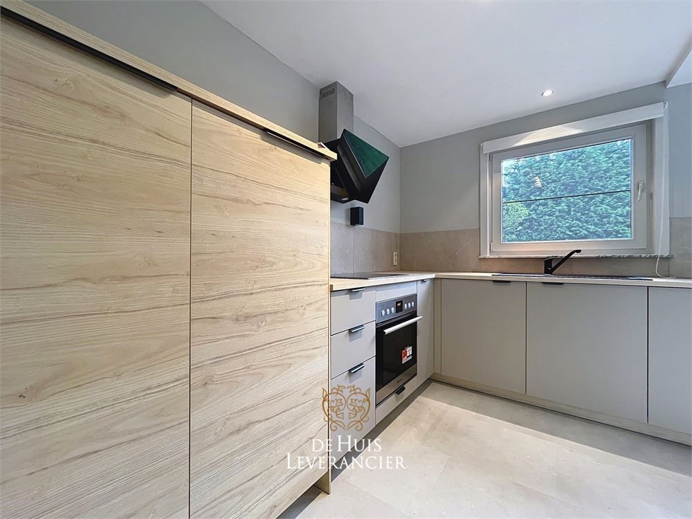 Instapklare, gerenoveerde villa in het hart van Kontich waar rust en comfort gegarandeerd worden foto 14