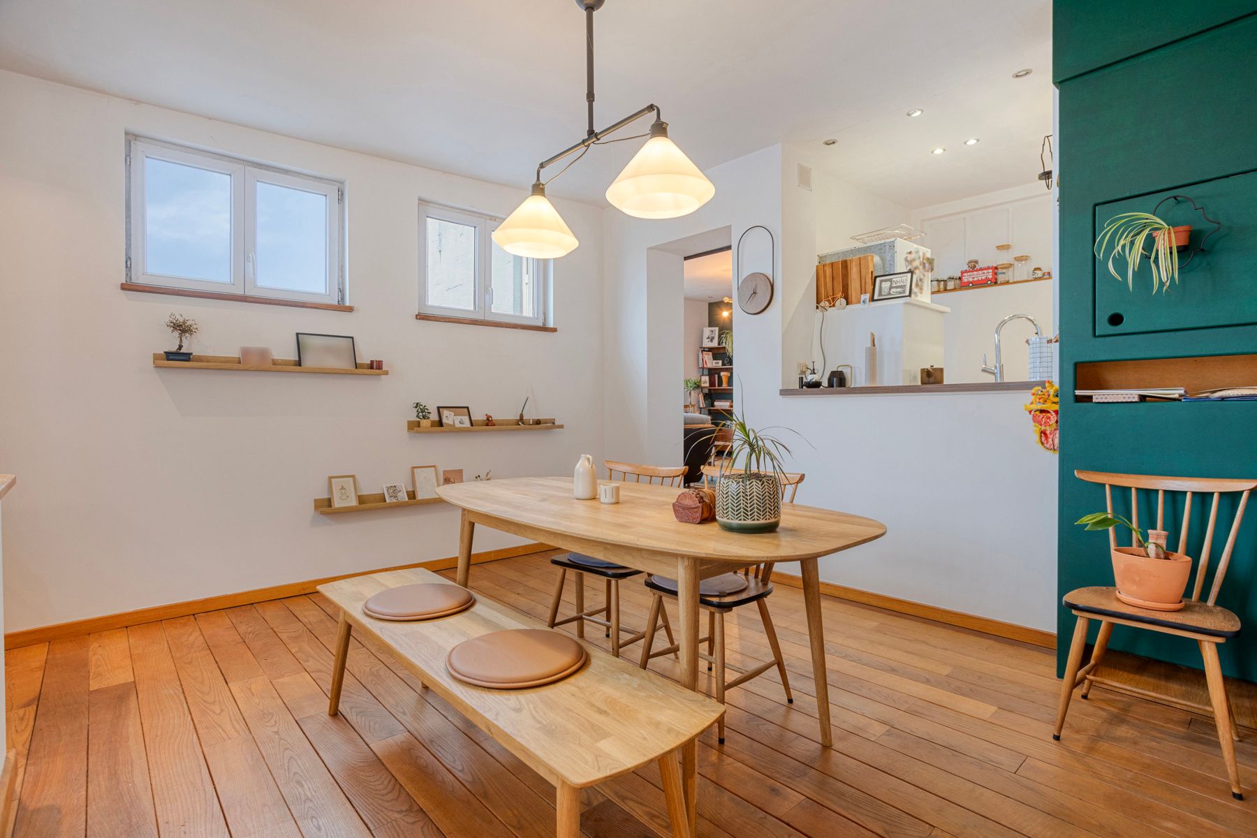 Lichtrijk en goed onderhouden appartement met 2 slaapkamers foto 6