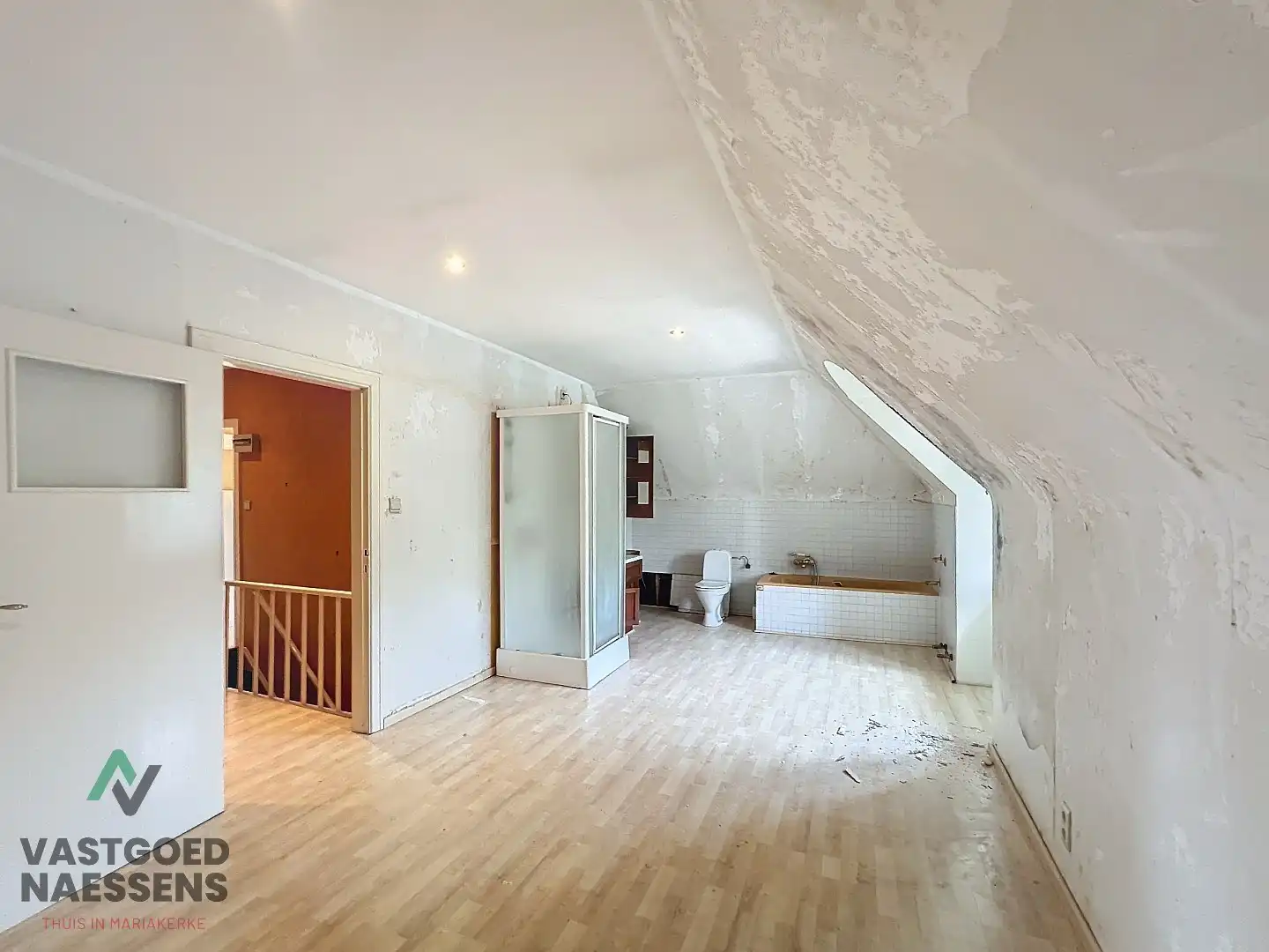 INVESTERINGSPAND/WONING - 5 SLPK - RUIME GARAGE - LOODS EN TERRAS foto 17