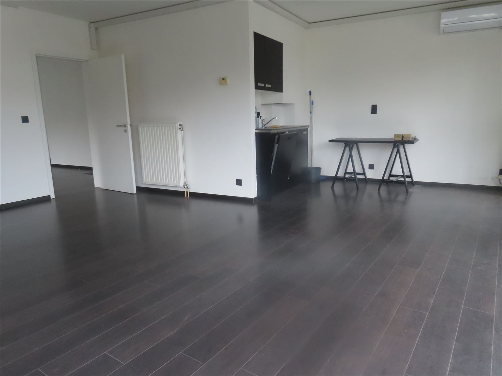 Prachtig en perfect gelegen kantoorruimte (ca 100m² tegenover het oude justitiepaleis! foto 5