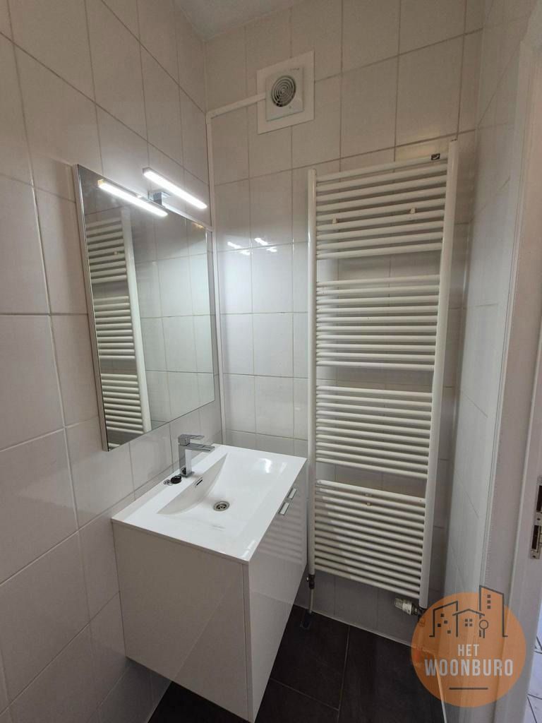 Gelijkvloers appartement met tuin foto 8