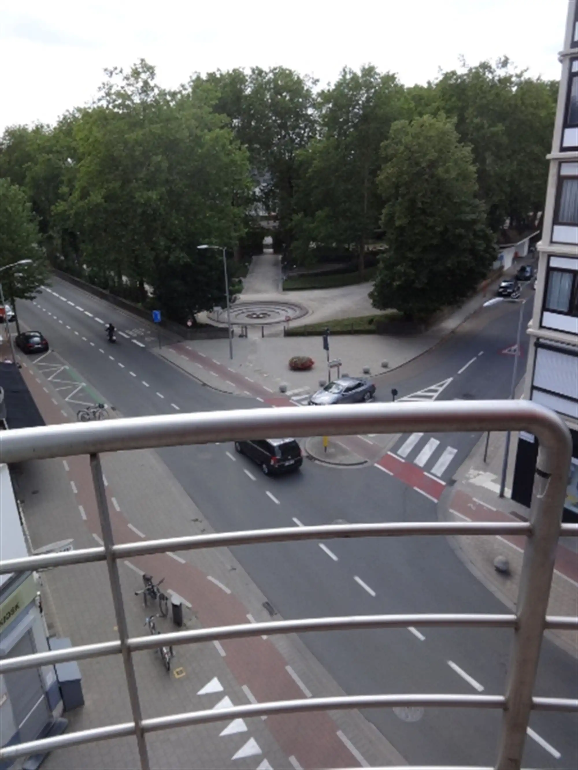 Appartement met prachtig zicht op park foto 14