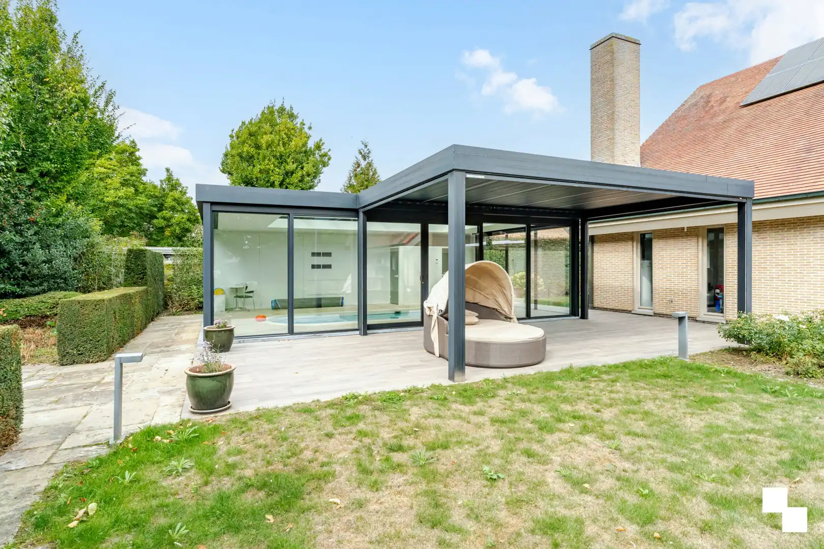 Imposante villa met fantastische tuin en poolhouse - Rumbeke foto 30