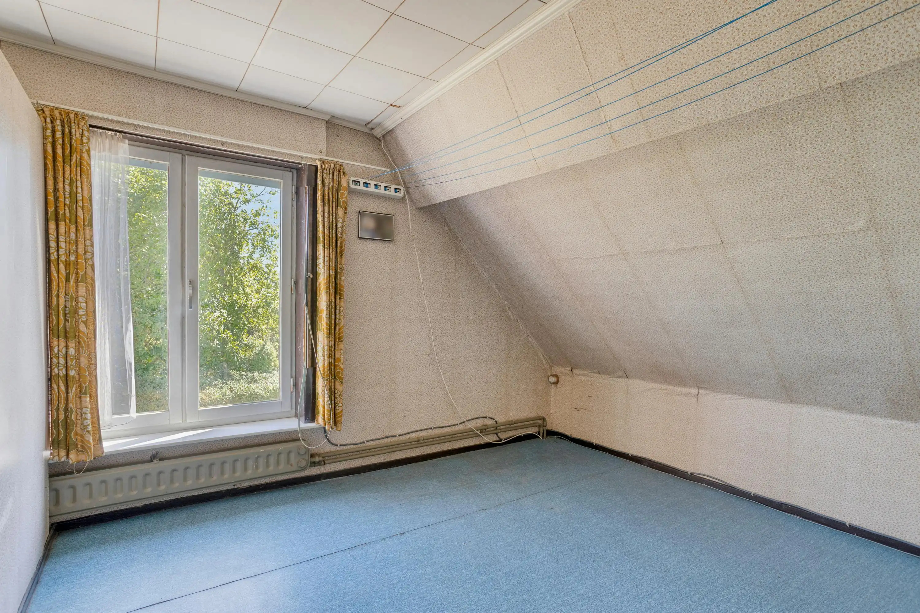 Huis met weide te koop op prachtige locatie in Heuvelland foto 16