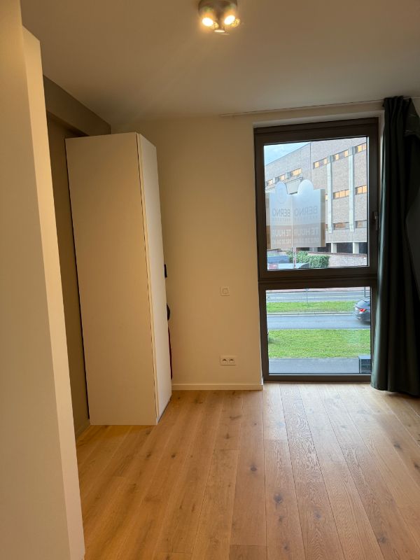 Recent appartement op een unieke ligging, met prachtig zicht op de Scheldedijk. foto 3