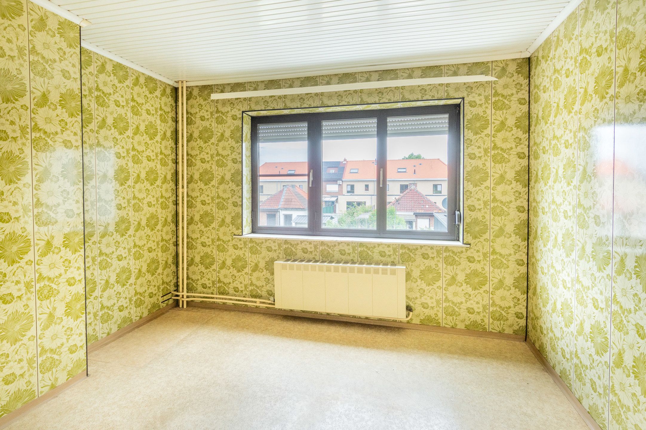 Knusse te renoveren woning met leuke tuin foto 28