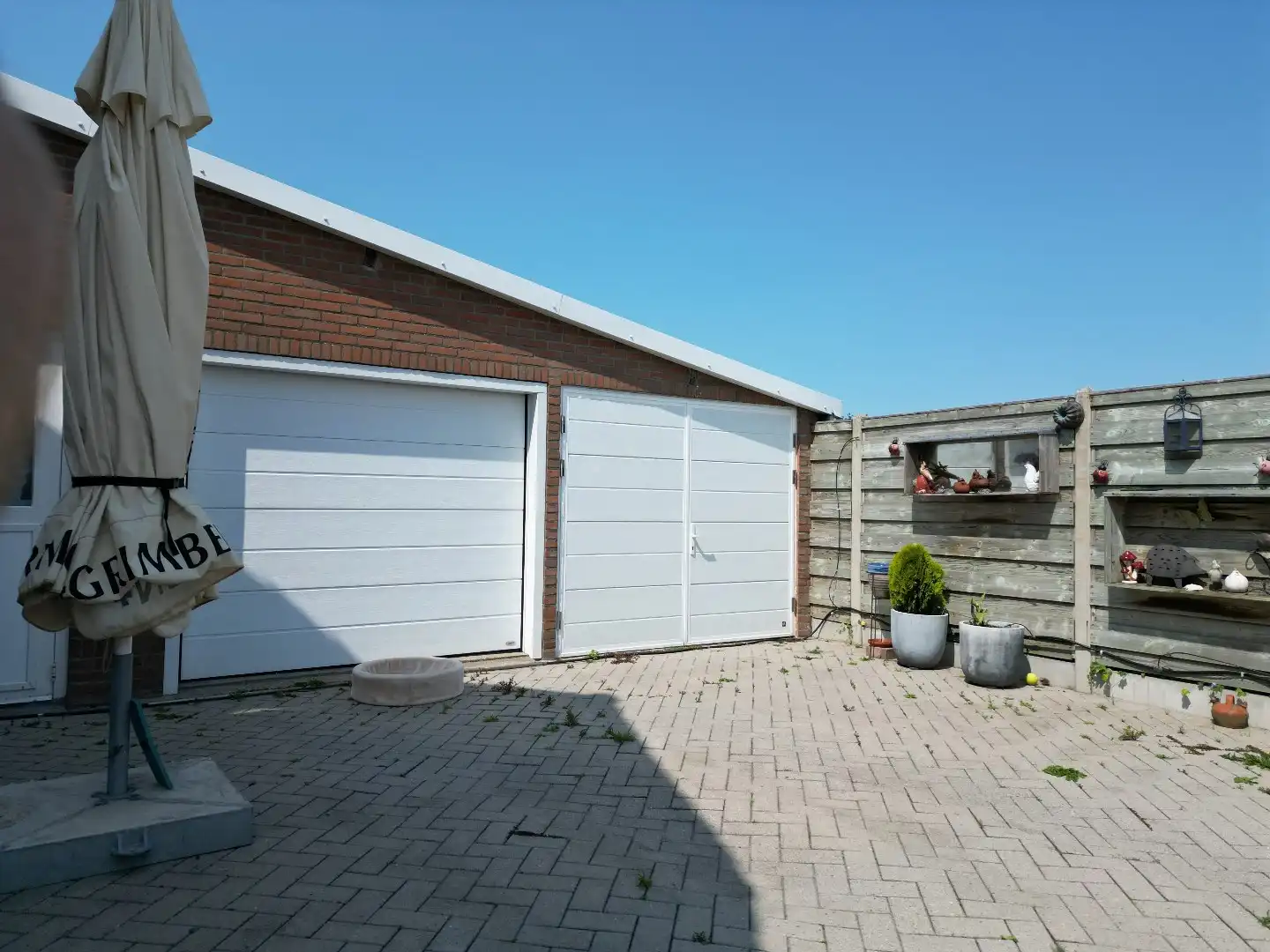 Charme met grote loods en dubbele garage  foto 25