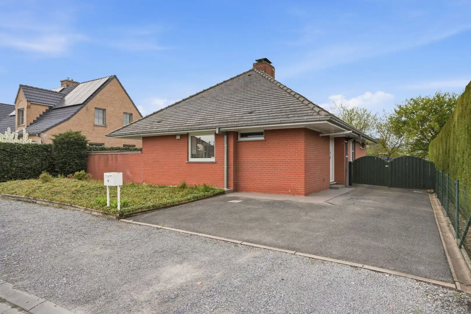 Mooie villa in rustige woonwijk nabij Sterrebos foto {{pictureIndex}}