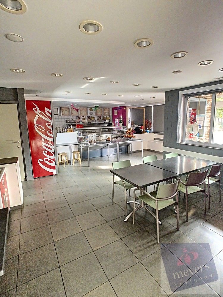 Handelsruimte met woonst – dé kans voor ondernemers in Beringen-Koersel! foto 11