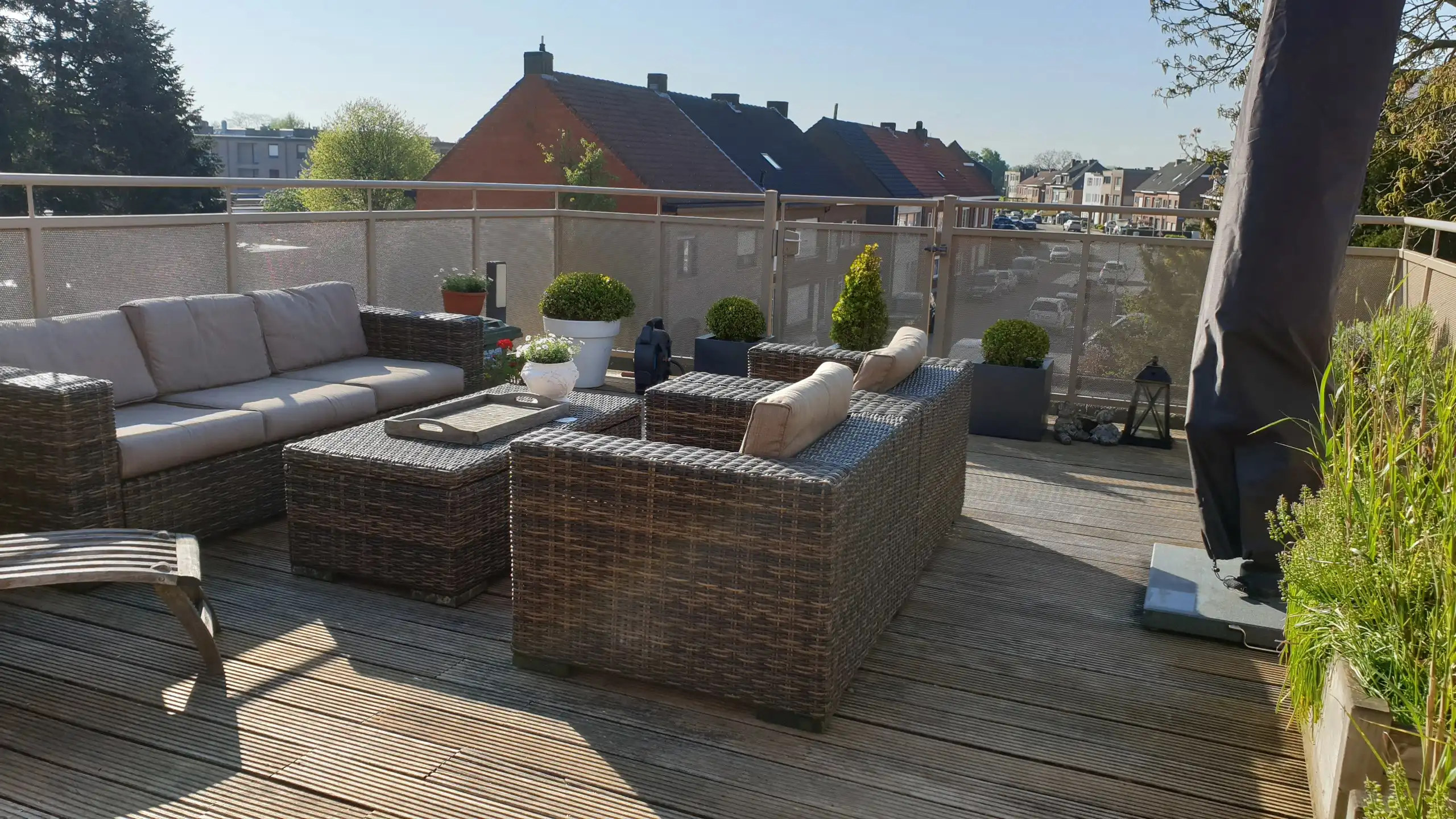 Ruime woning met mogelijkheden en dubbele garage foto 29