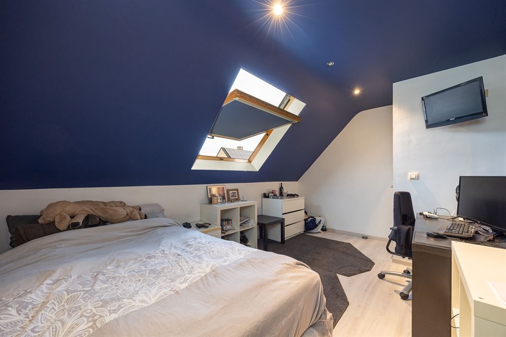 Energiezuinige woning met zwembad op uitstekende locatie in Schiplaken foto 13