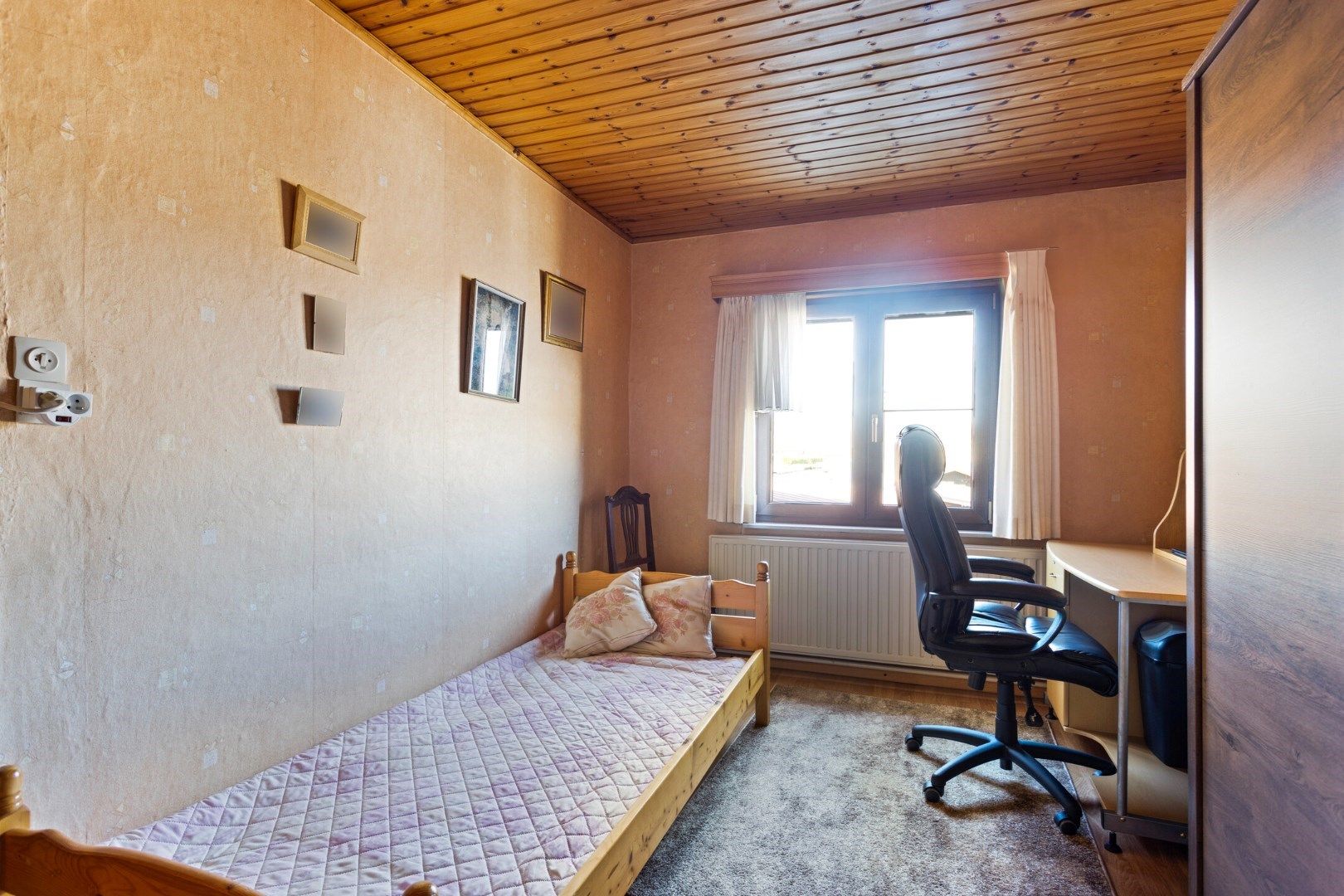 Wonen in de natuur: Ruime woning met diepe tuin, zeer rustig gelegen aan de Kevie te Tongeren foto 20