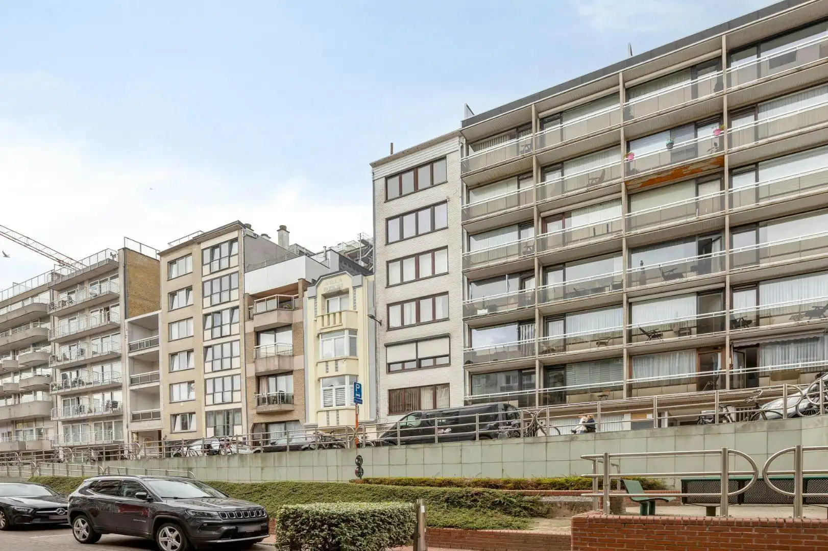 Appartement te koop met twee slaapkamers in Blankenberge foto 2