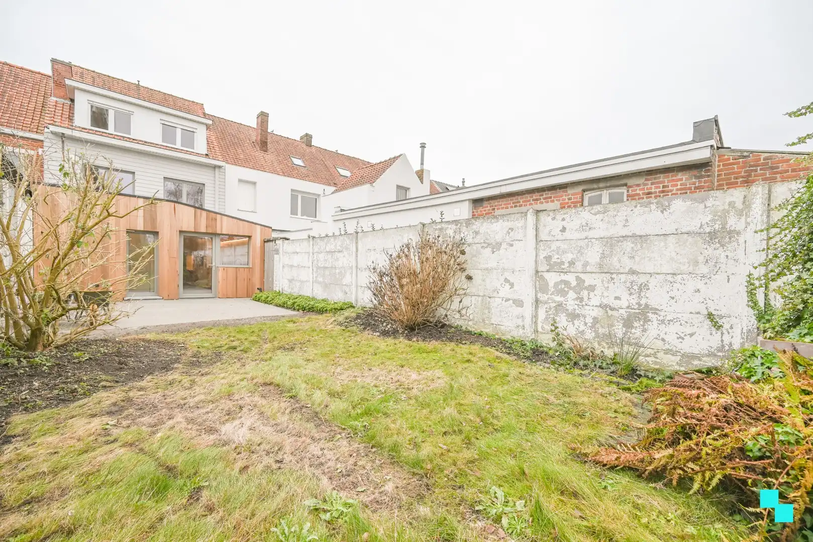 Ruime, instapklare woning met 4 slaapkamers nabij het centrum van Izegem foto 11