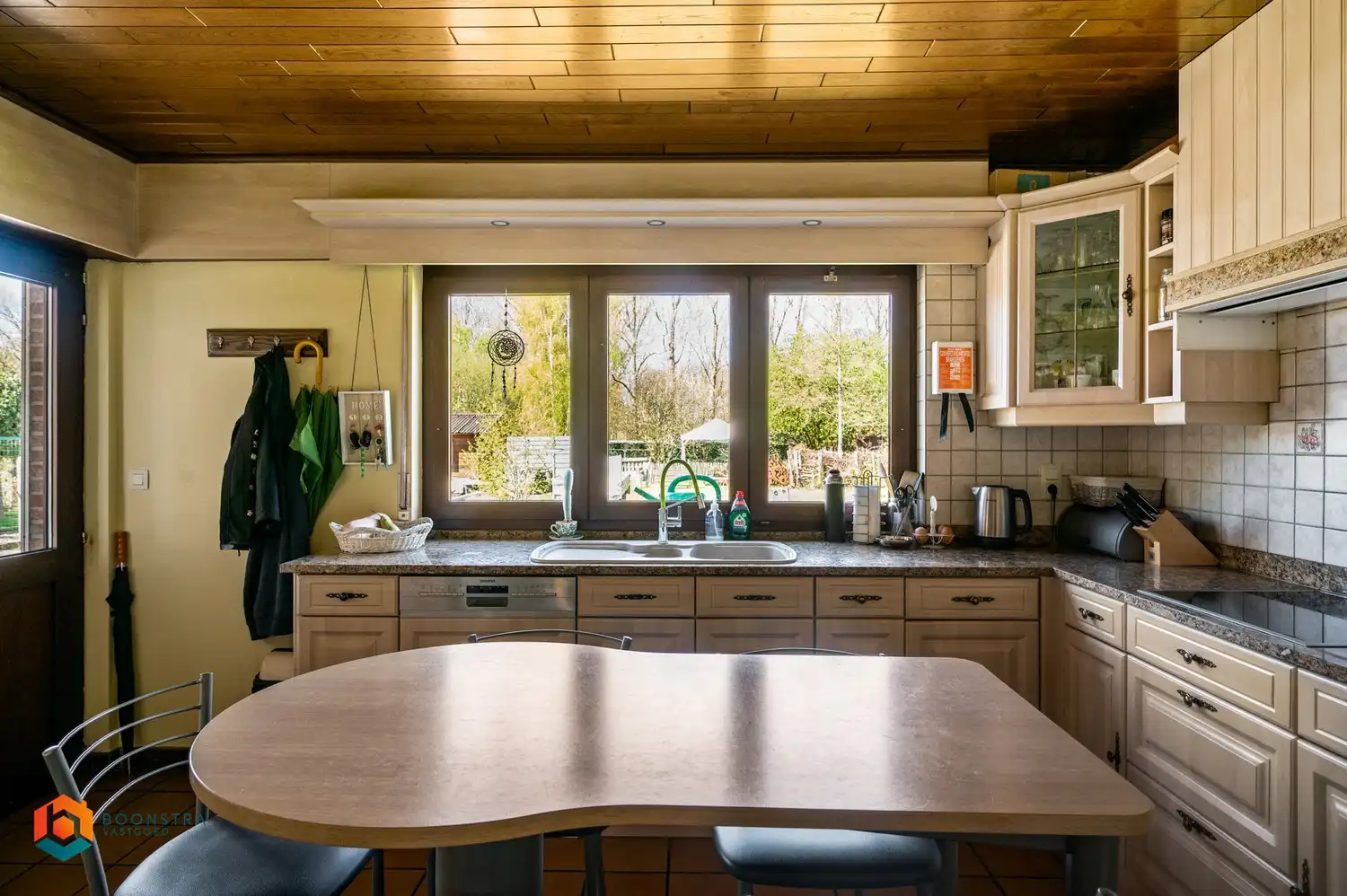 Ruime open bebouwing met 5 slaapkamers en zonnige tuin op 1160 m² in Heist-op-den-Berg foto 7