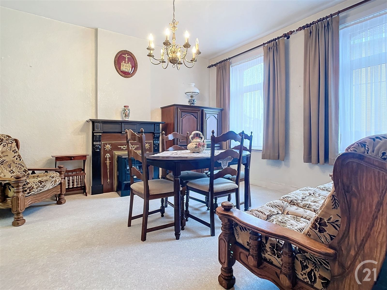 Te renoveren gezinswoning met tuin en weide op 35are40 foto 13