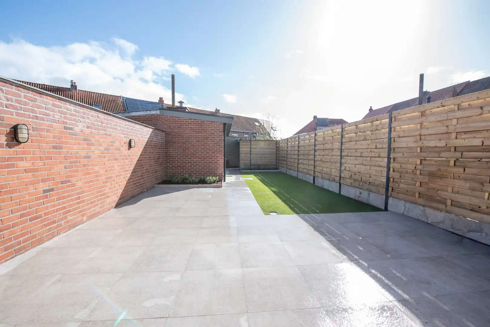 Charmante en gerenoveerde woning te Deinze! foto 15