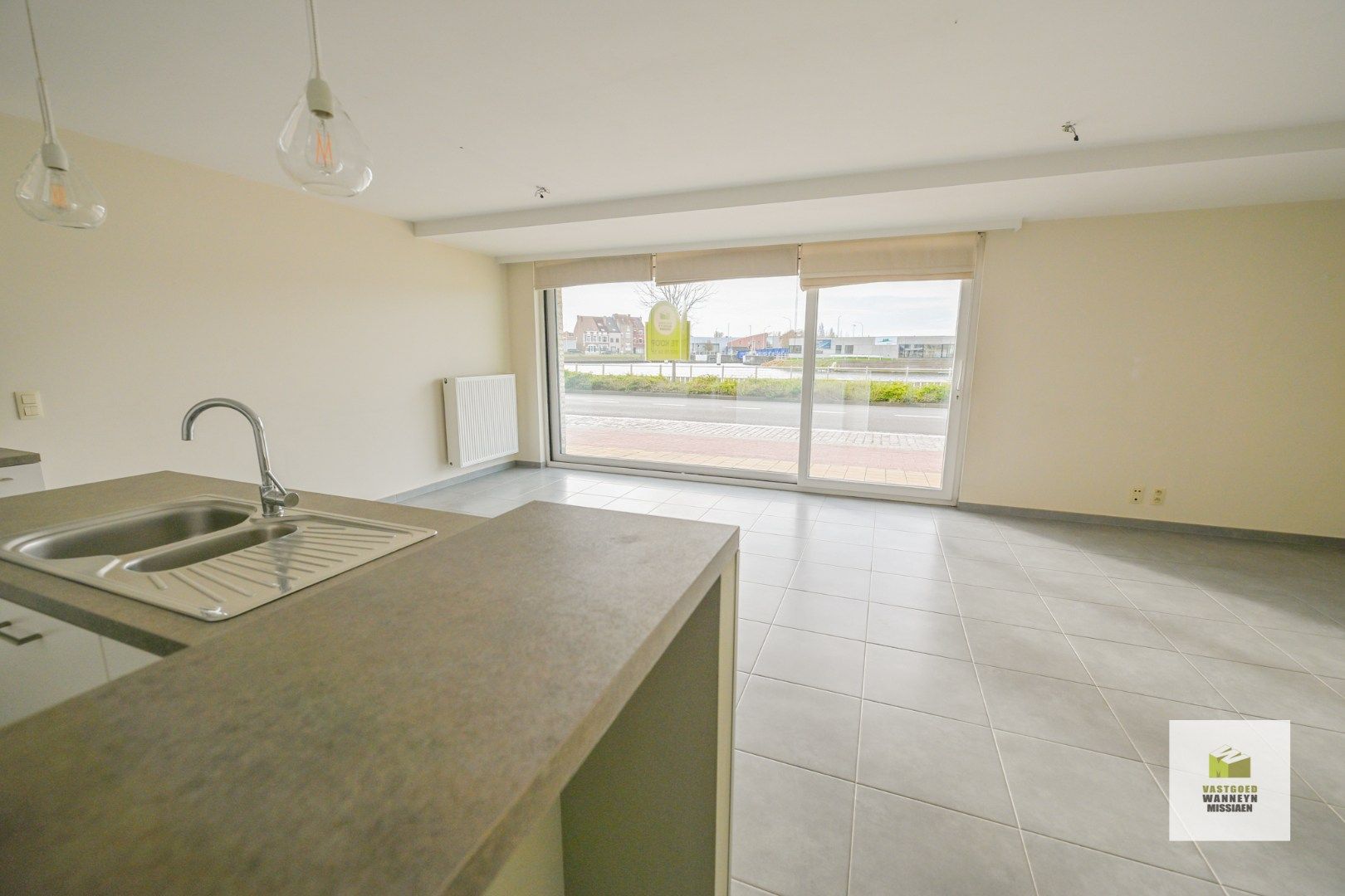 Gelijkvloers appartement met 2 slaapkamers, 2 badkamers en terras foto 2