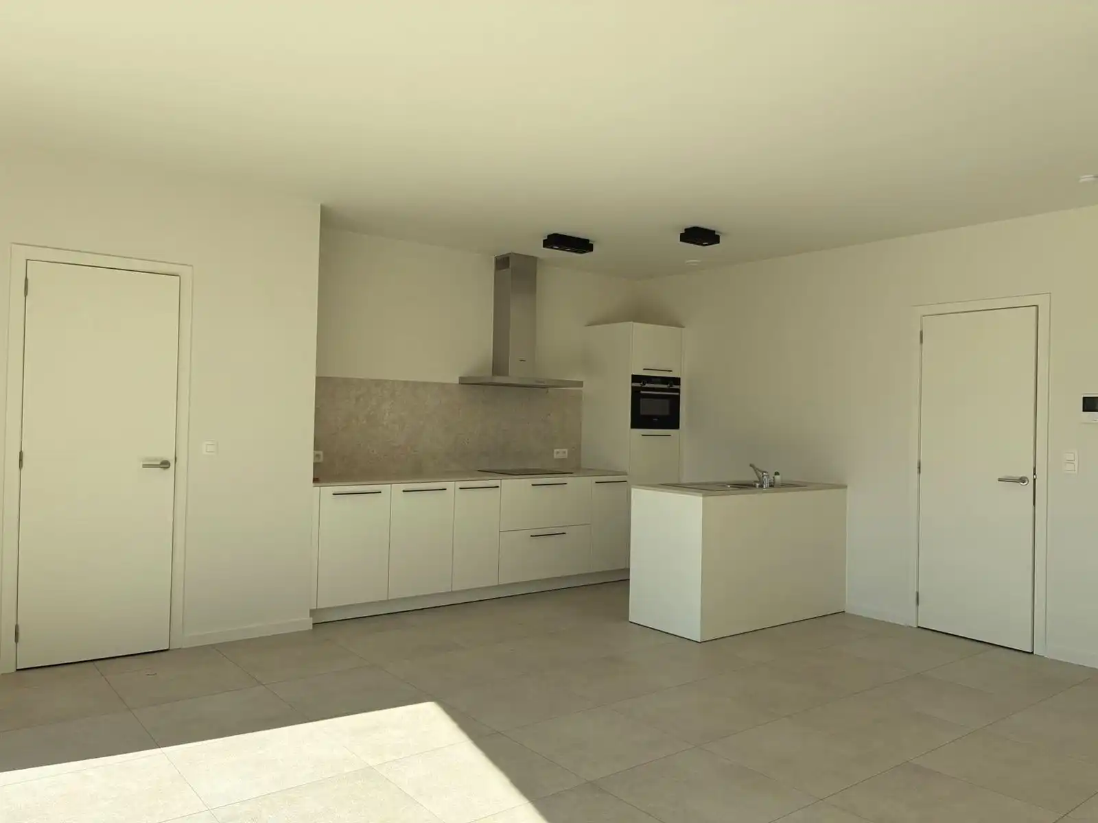 Nieuwbouw appartement met 2 slaapkamers terras en staanplaats   foto 6