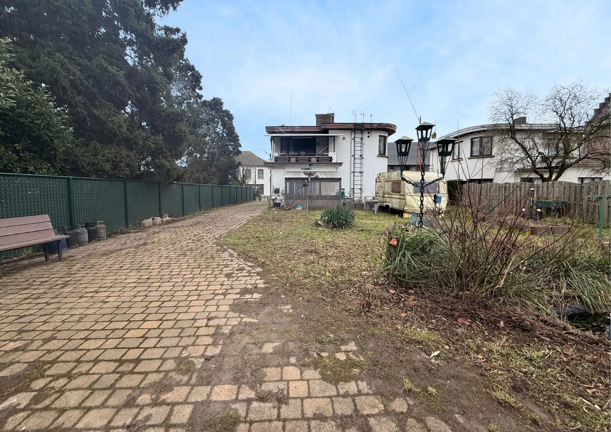 Volledig te renoveren interbellumvilla op perceel van 31a90 foto 9