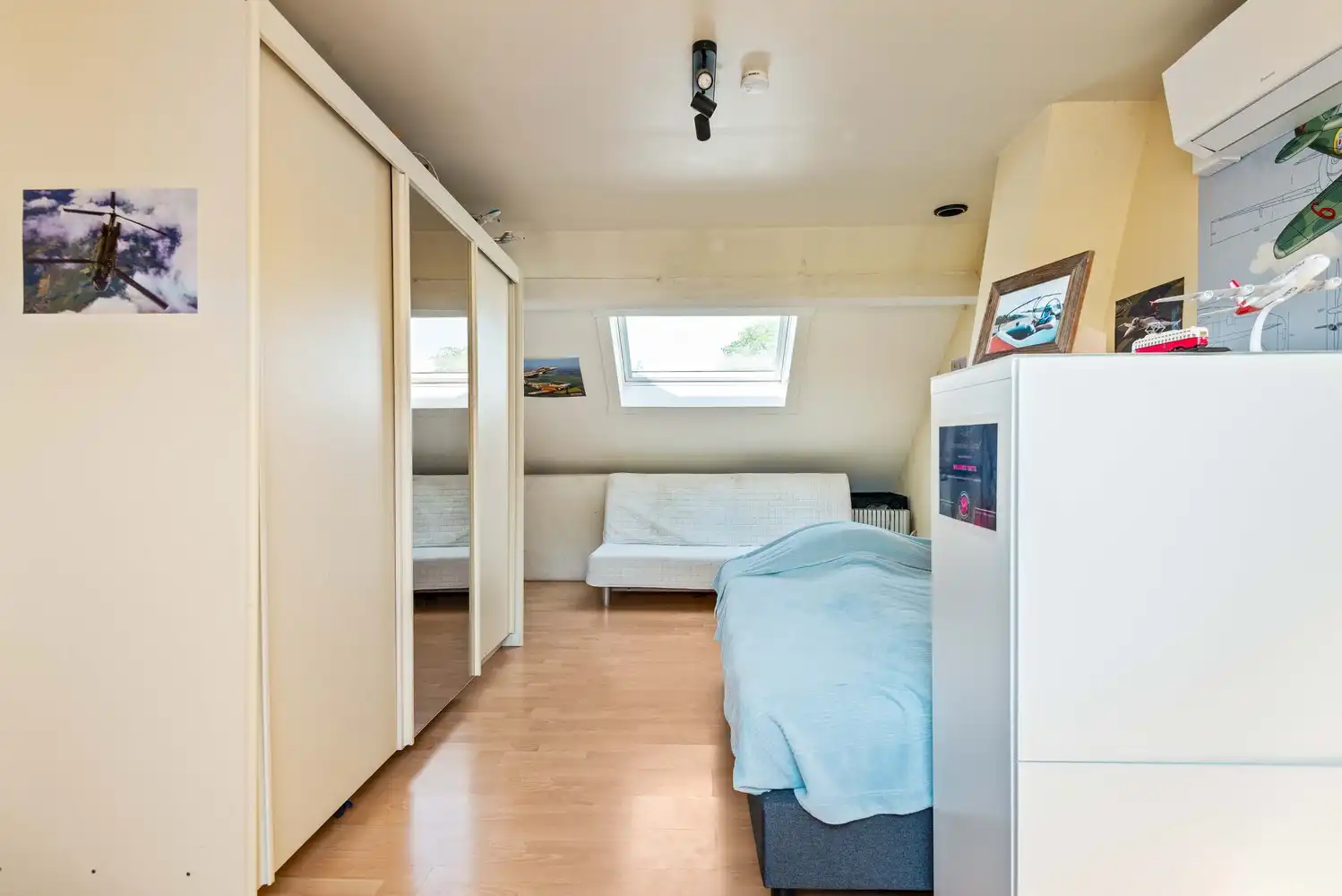 Karaktervolle hoeve met 4 slaapkamers, magazijn en ruime tuin te Lint foto 14