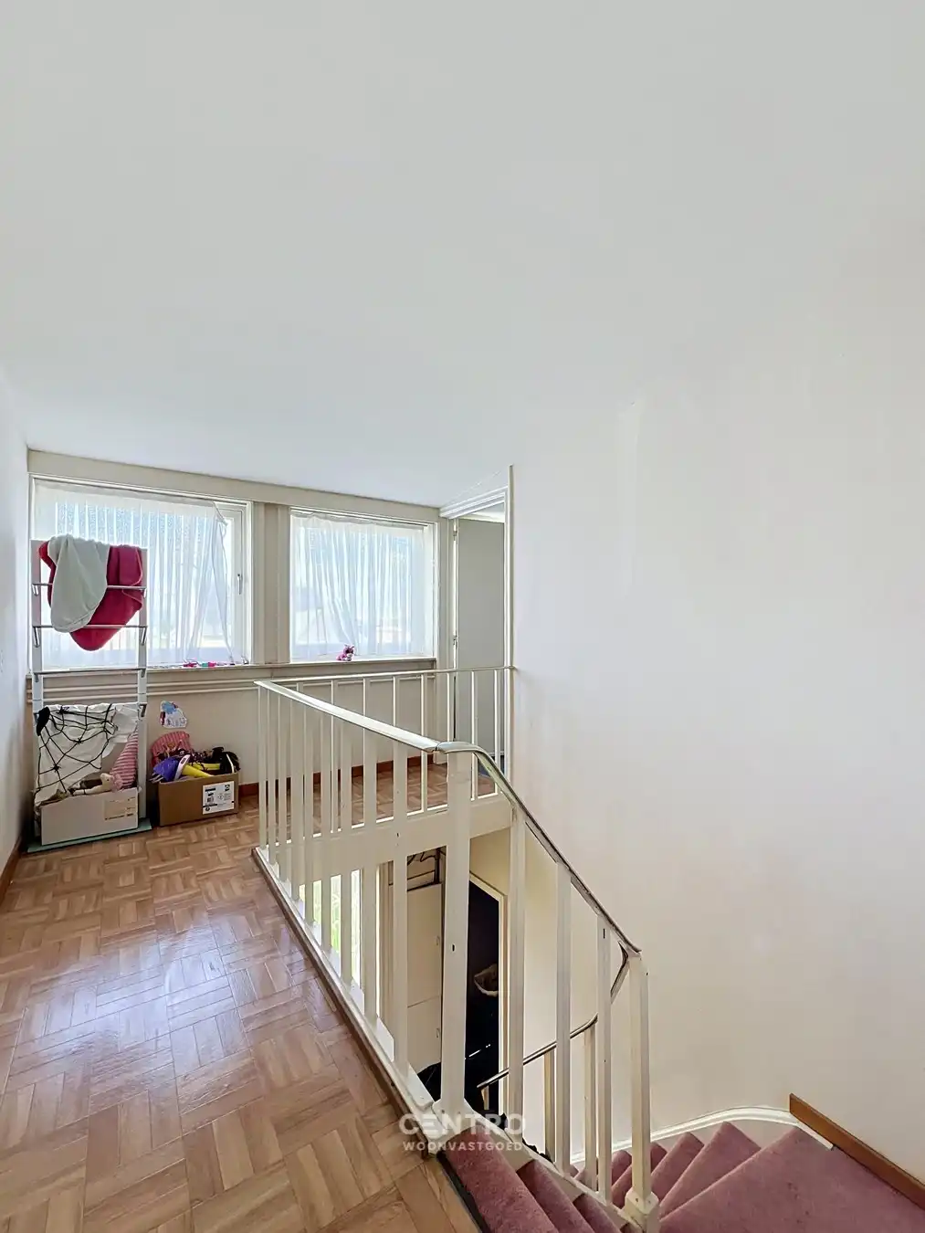 Charmante woning met grote garage/atelier van ± 125m² met landelijke vergezichten op een perceel van 831m². foto 13
