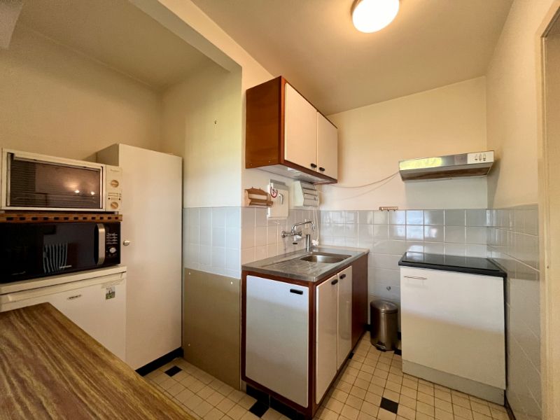 Appartement met zijdelings zeezicht foto 13