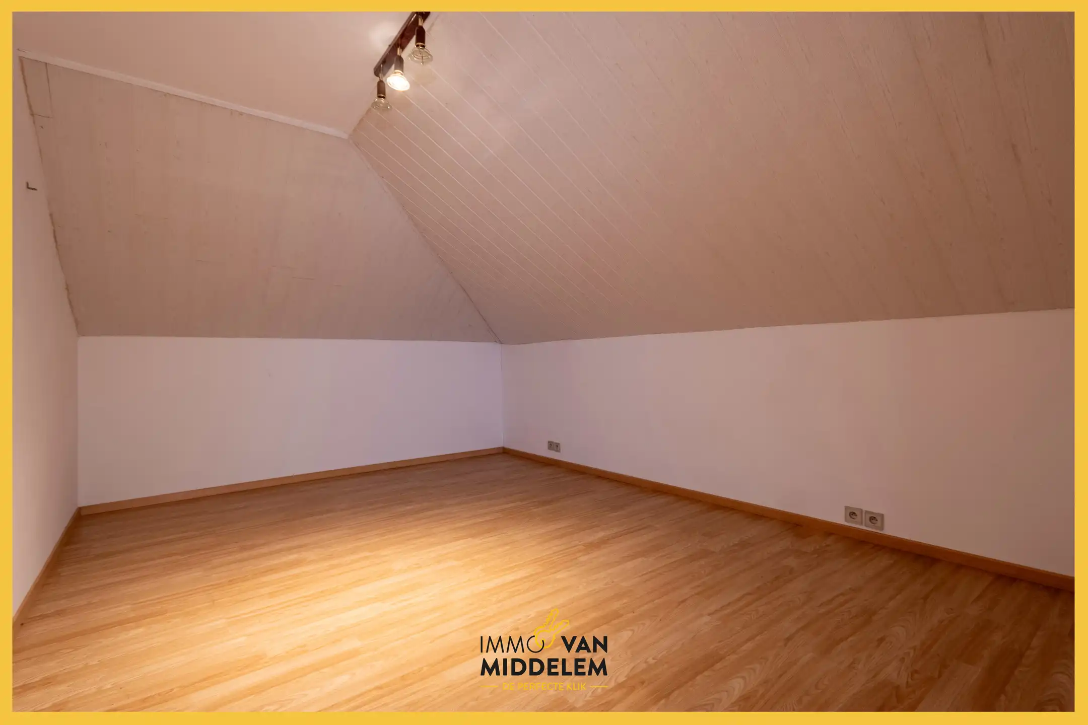 Onder OPTIE! foto 13