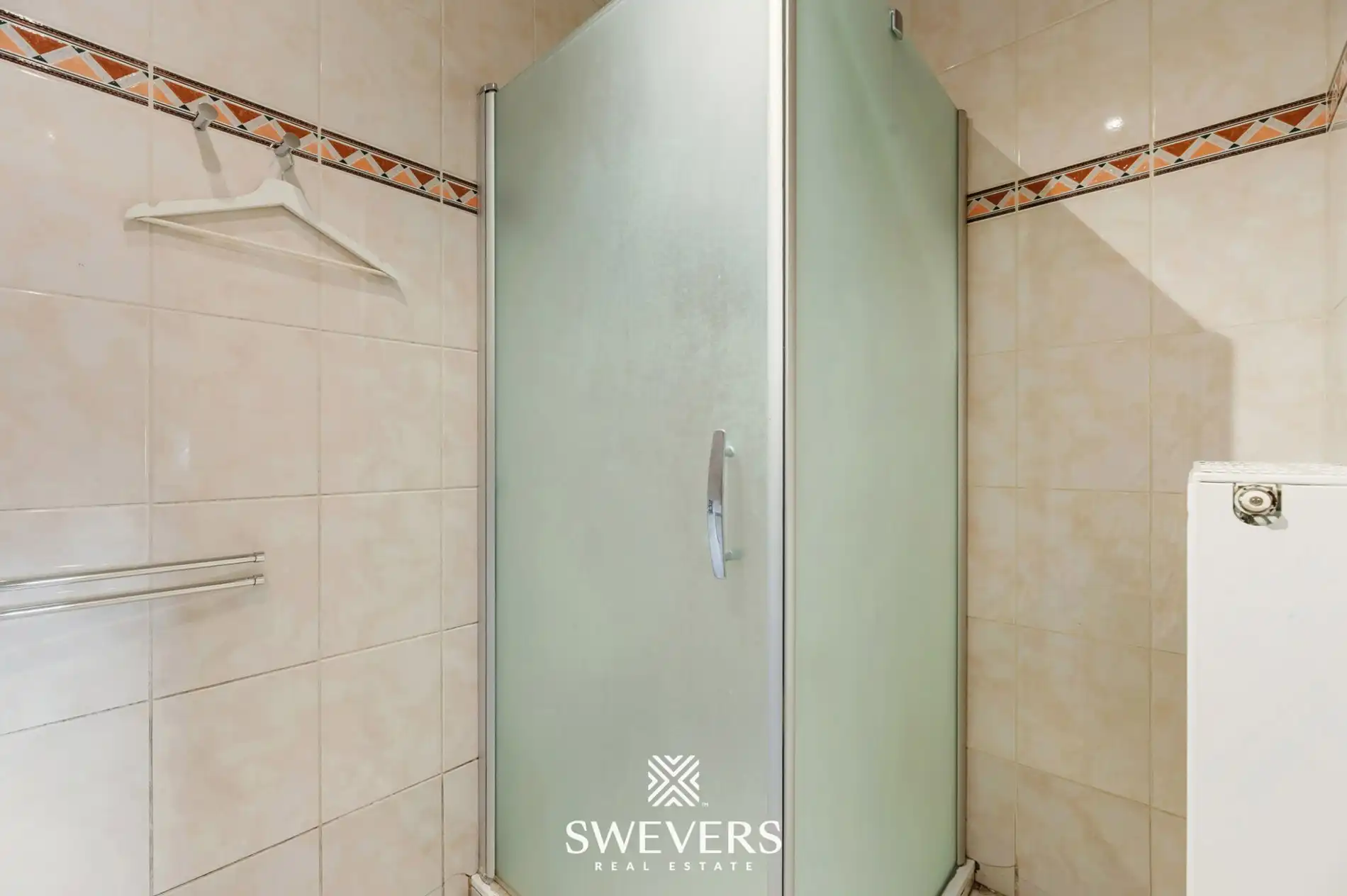 Gestripte OB met vergunde plannen en afgewerkte zolder op 10 are foto 18