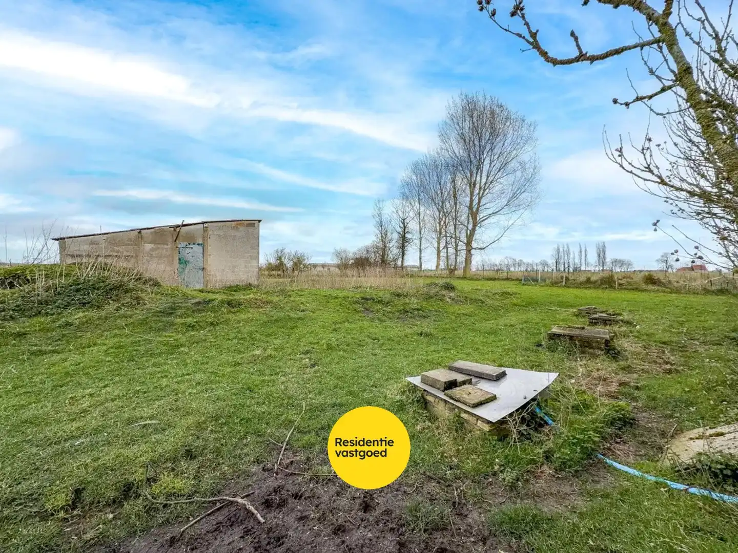 Recente open bebouwing (2019) op een perceel van maar liefst 44.888 m² foto 28