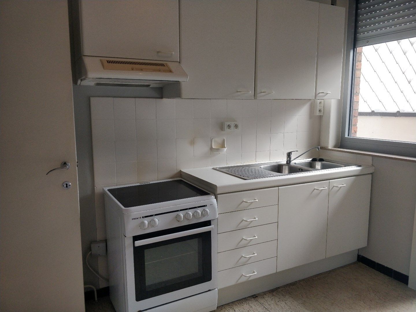 Gelijkvloers appartement te centrum Lokeren  foto 3