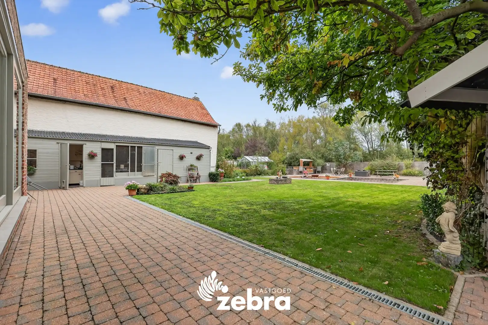 Unieke burgemeesterswoning met authentieke charme, 6 slaapkamers en grote tuin nabij IJzer te Roesbrugge! foto 63