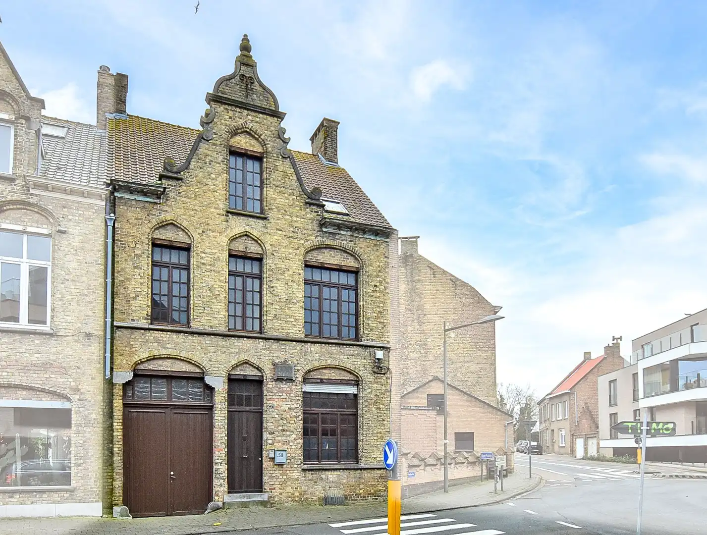 Hoofdfoto van de publicatie: Unieke vastgoedkans in het centrum van Veurne