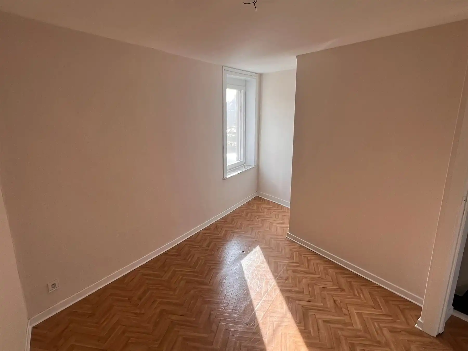 Gerenoveerde woning met 2 slaapkamers en tuin foto 6