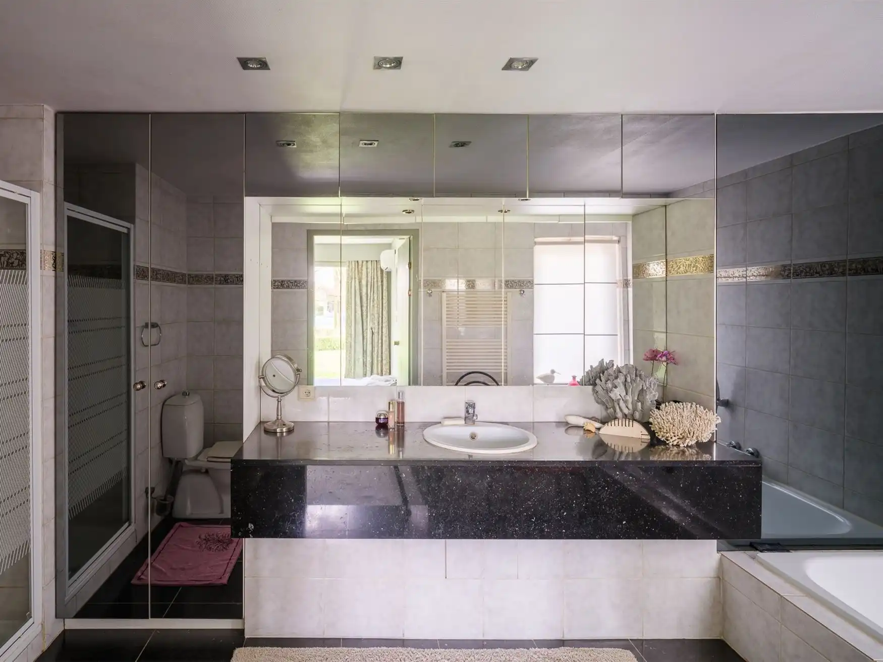 Unieke villa met prachtige tuin op een perceel van 2.764 m². foto 20