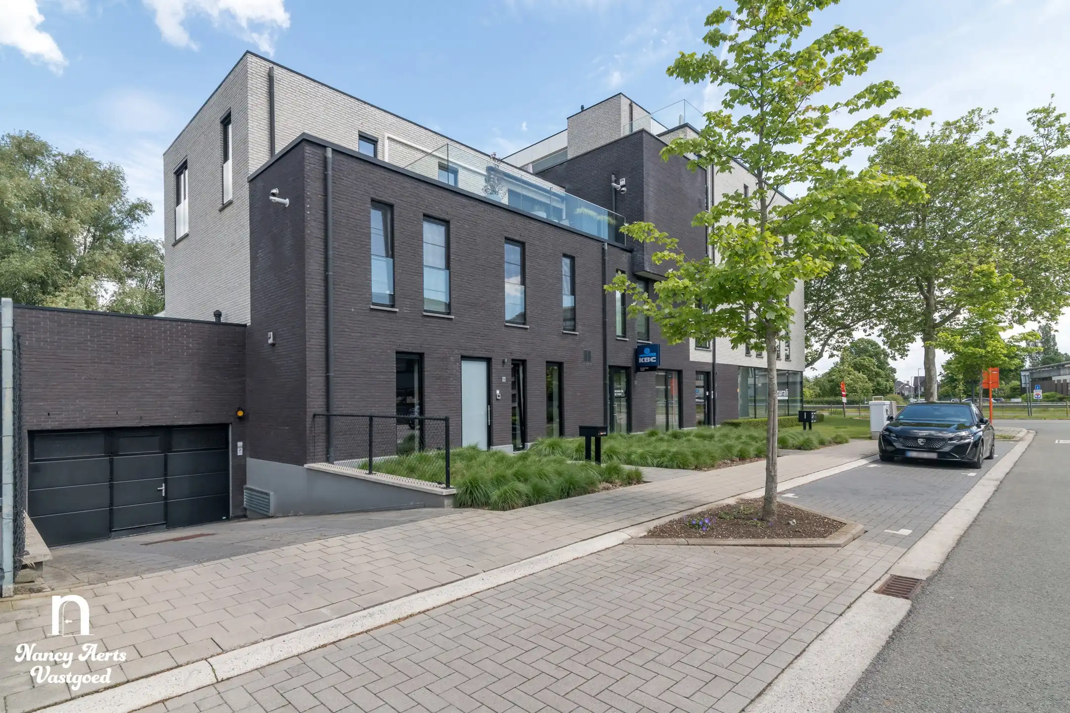Ondergrondse autostaanplaats nabij centrum Hasselt foto 2