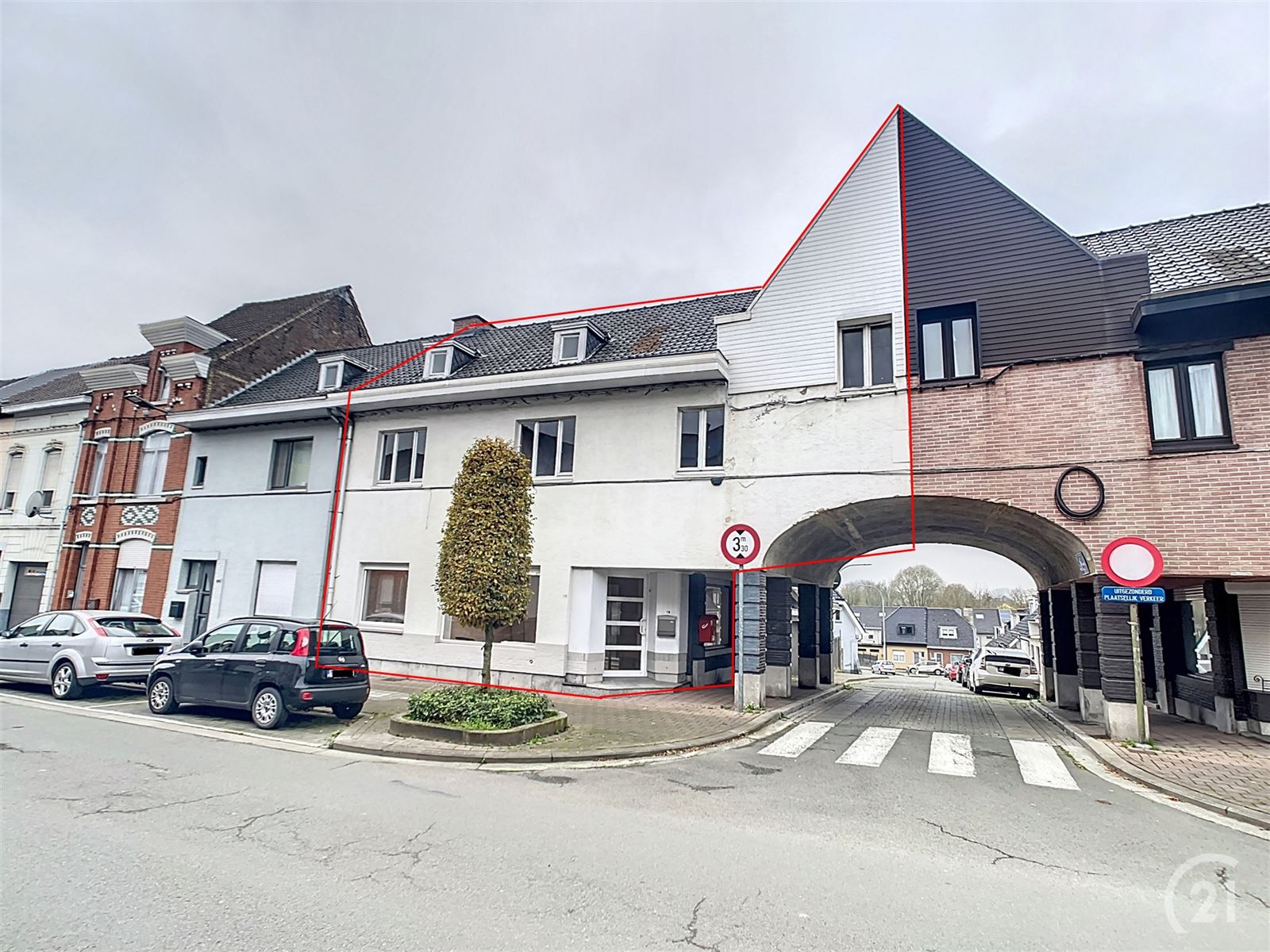 ()=>{if(producerUpdateValueVersion(node),producerAccessed(node),node.value===ERRORED)throw node.error;return node.value} 9500 GERAARDSBERGEN