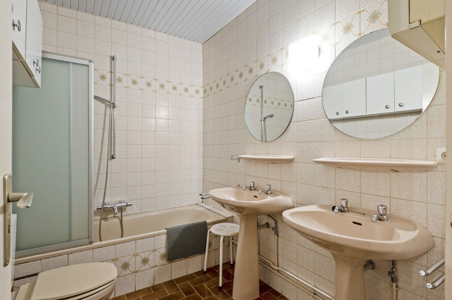 GOED ONDERHOUDEN LAAGBOUW VILLA OP TOPLOCATIE! foto 12