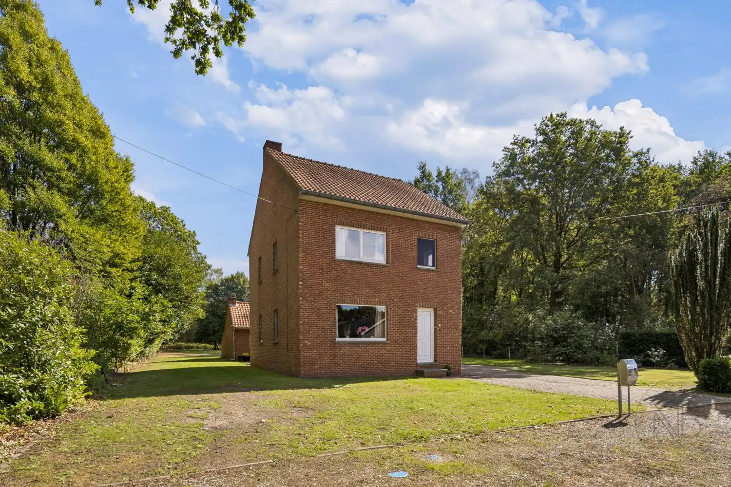 Unieke renovatiekans op 30 are groen in Genk – grenzend aan De Maten foto 4
