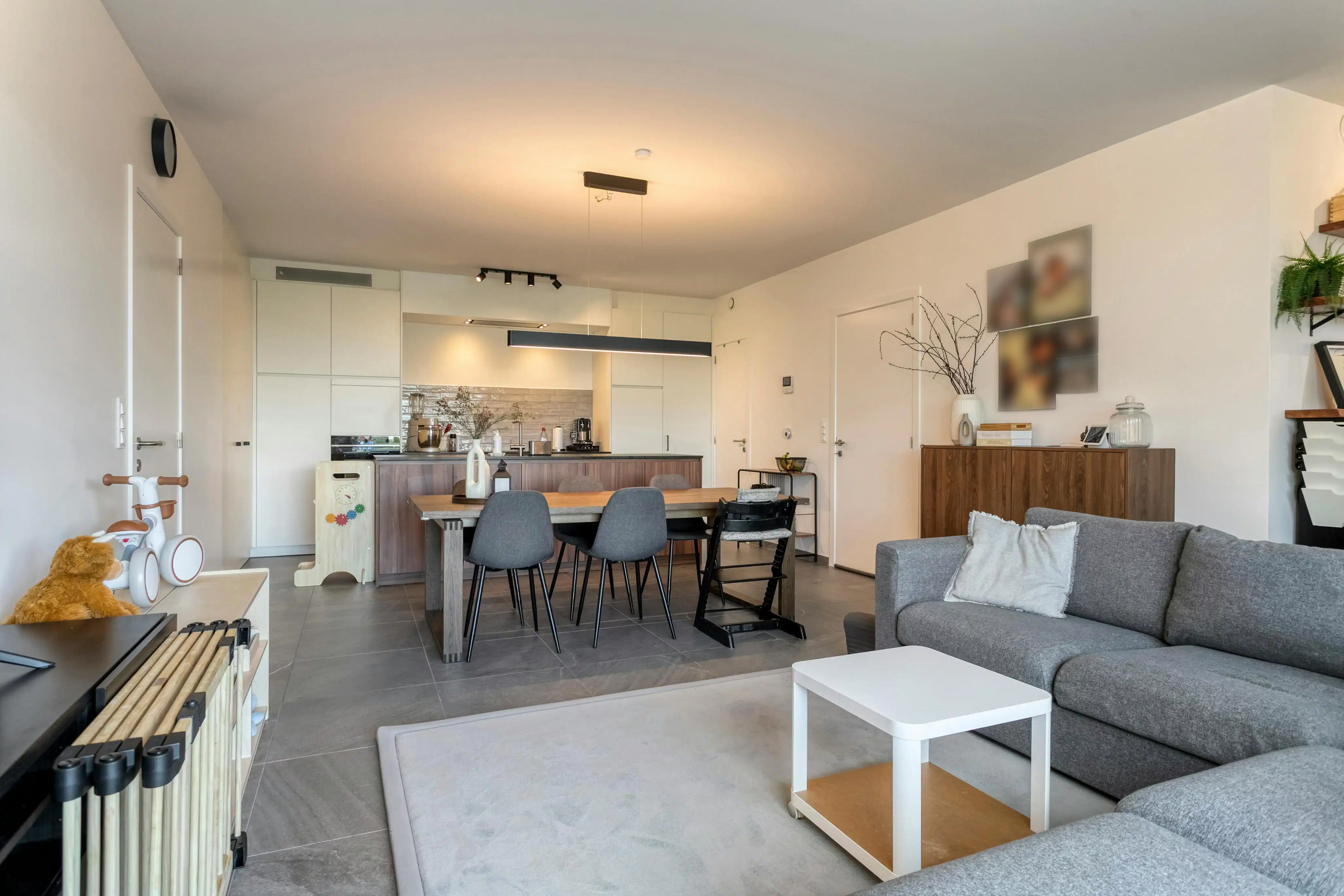 Gelijkvloers appartement met tuin te koop in Kruisem foto 2