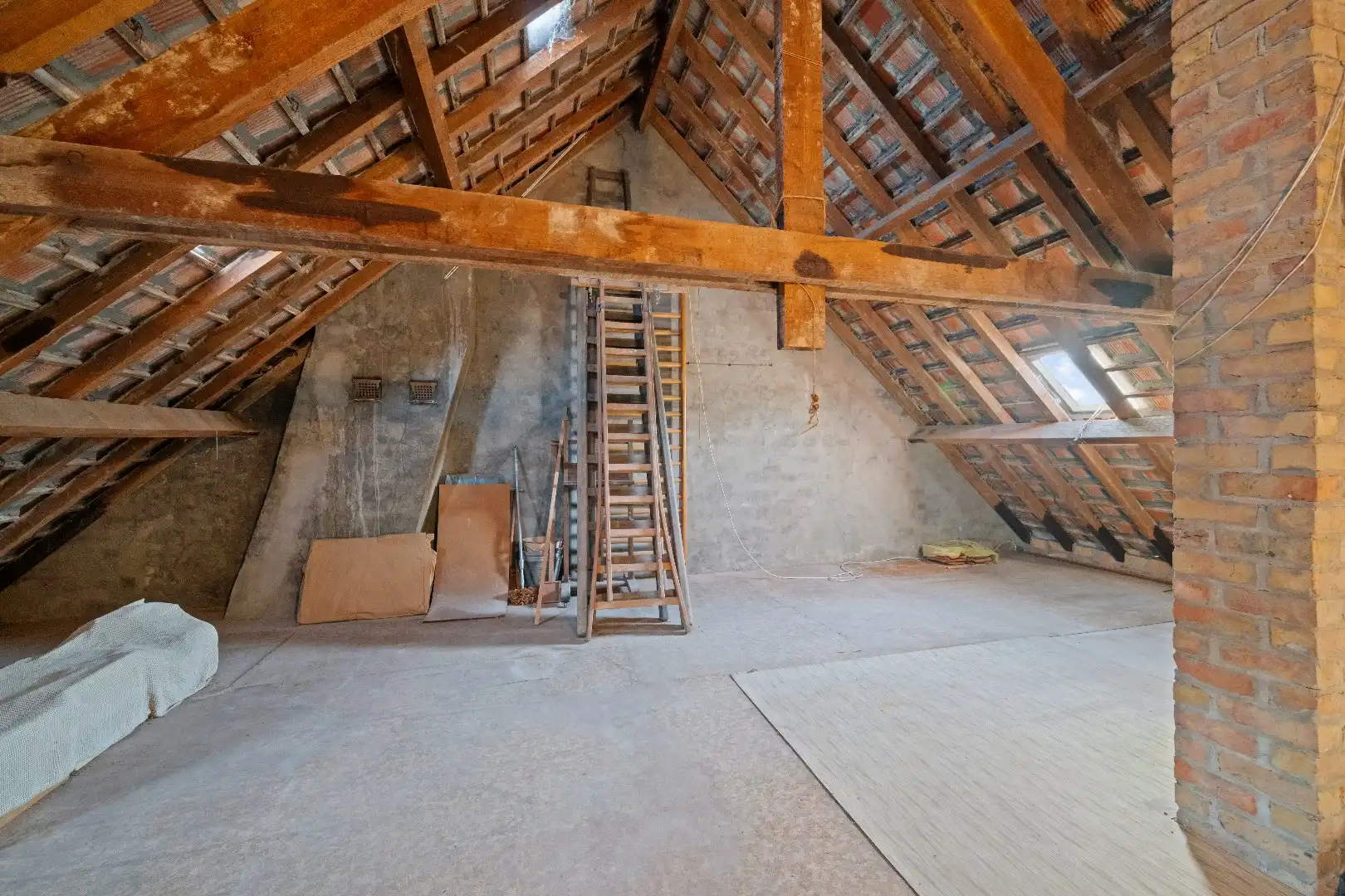 Uitstekend gelegen woonhuis foto 16