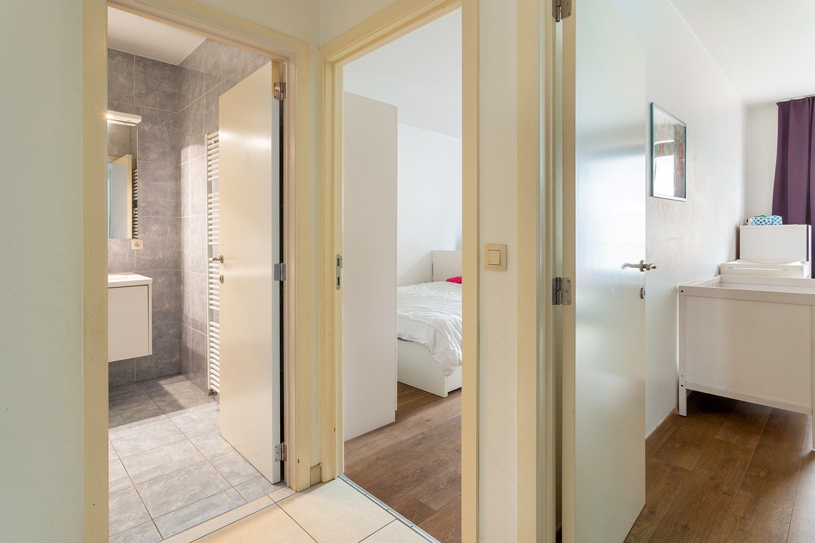 Recent appartement met 2 slk en terras foto 12