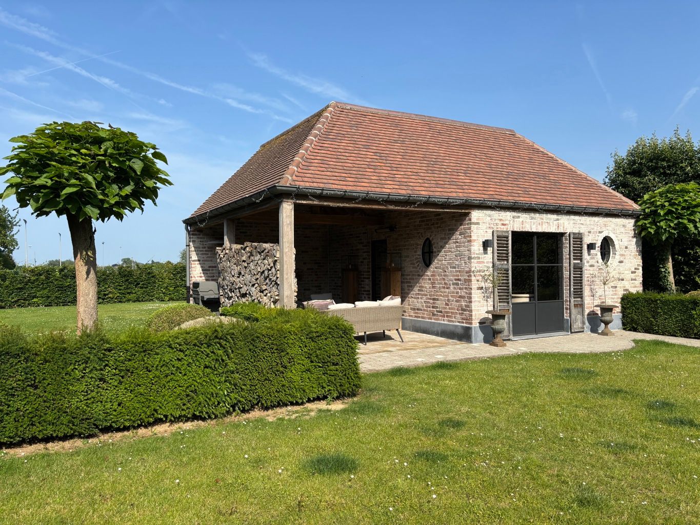 Prachtige villa met 3 slpk te huur! foto 21